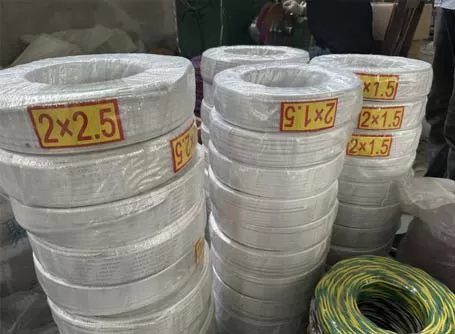 Nikita, the sales manager of Hebei Honglin Cable, reached a cooperation agreement with the American customer Nsikan to sell small wire BVVB to meet its purchasing needs.